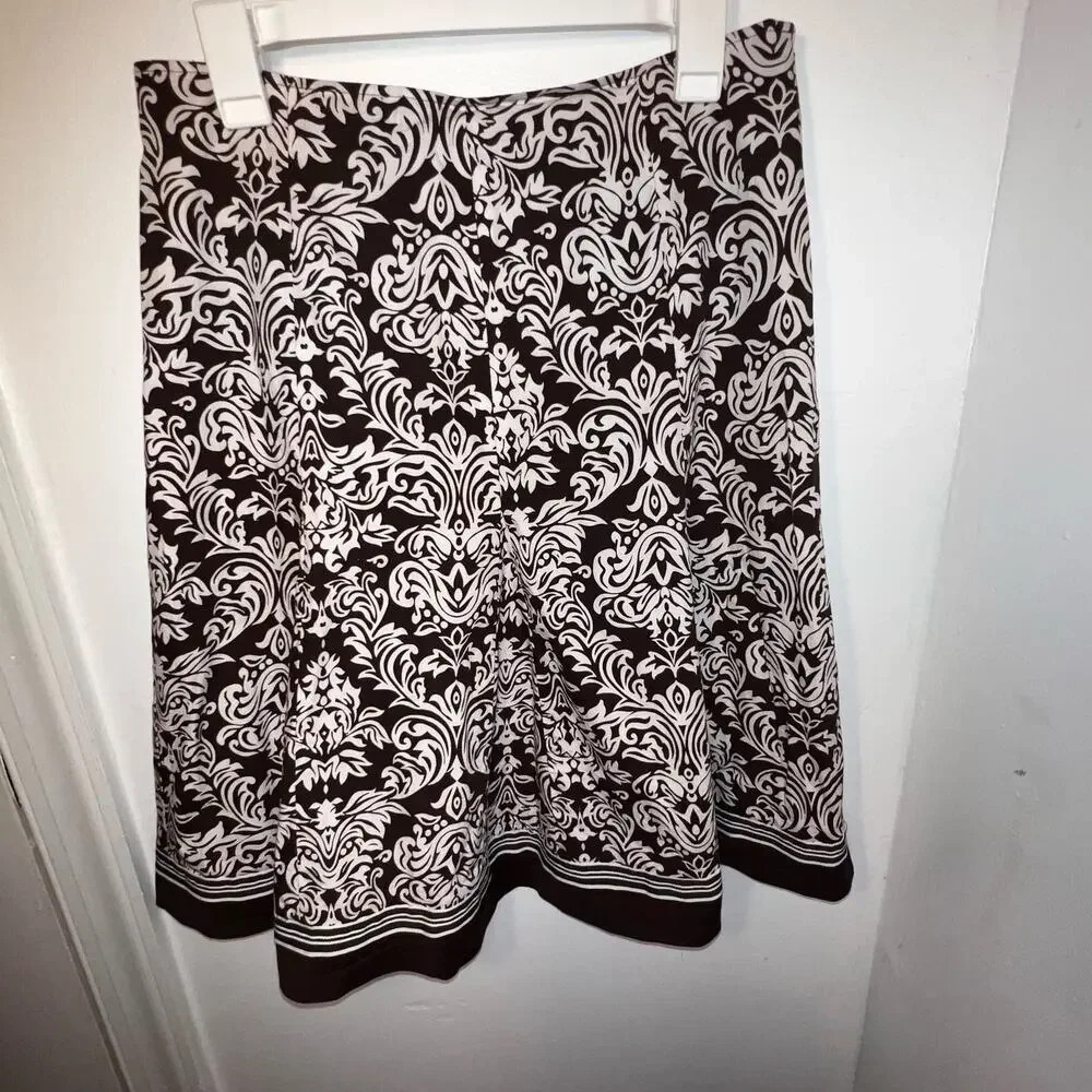 Signature by Bobby bee,12, Brown, white floral contrast, brown white striped hem
